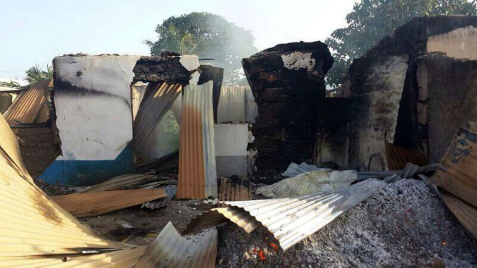 Strage in Kenya: terroristi islamici assaltano la citta di Mpeketoni Strage in Kenya: terroristi islamici assaltano la citta di Mpeketoni