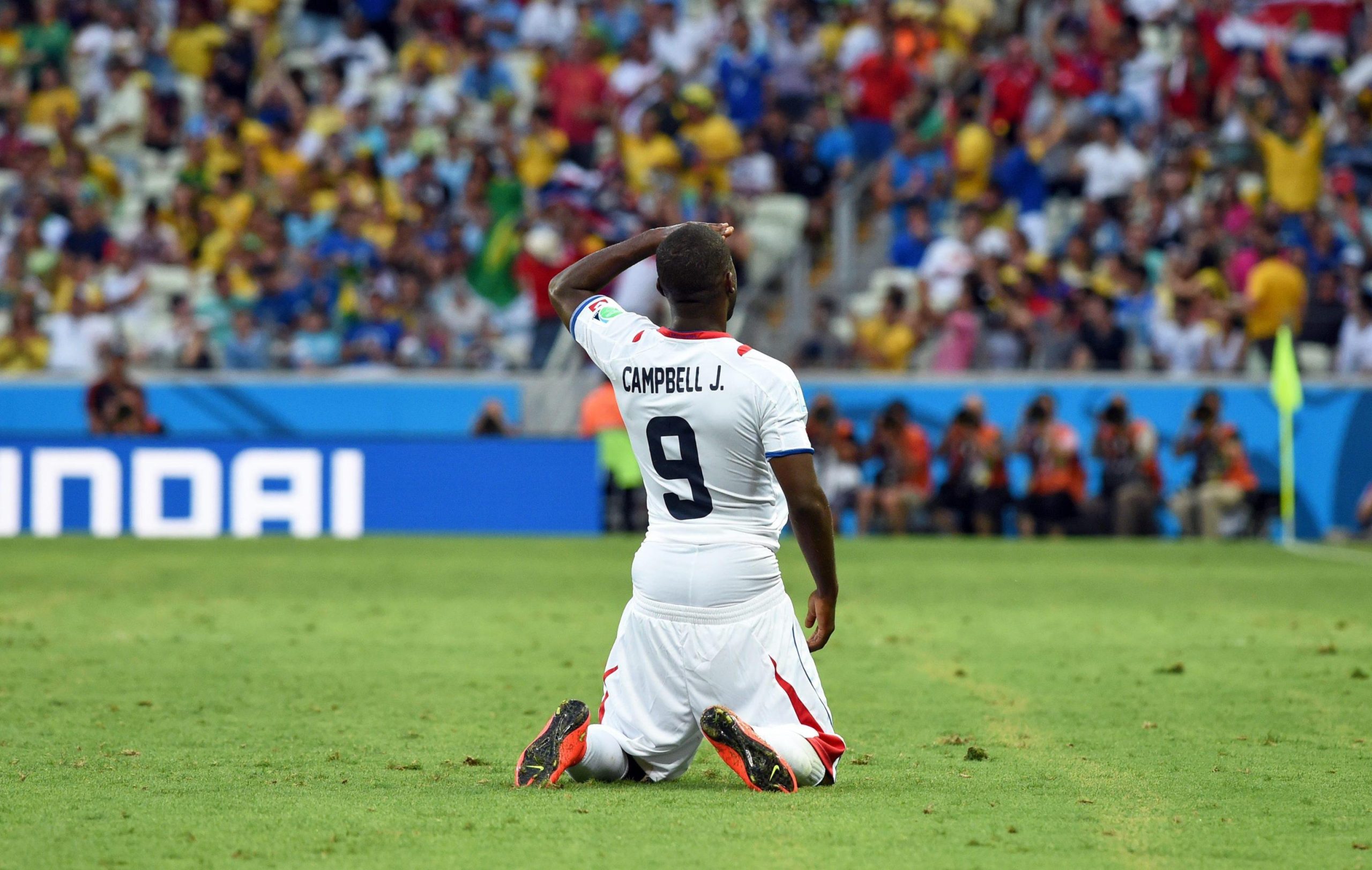 Uruguay-choc: la Costa Rica vince e sogna