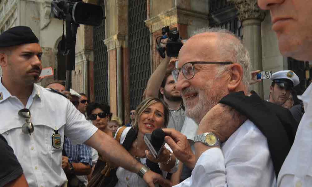 Orsoni, a chi la racconta che lei è estraneo alla politica?