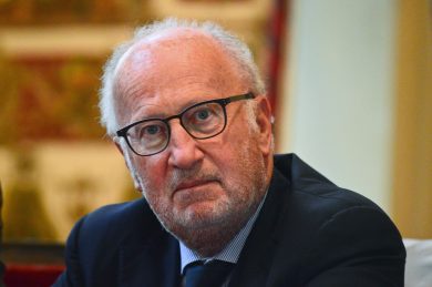 Orsoni, sindaco di Venezia, si è dimesso: la storia