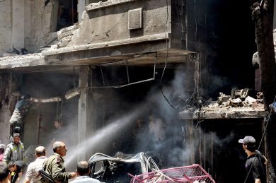 Autobomba a Homs e altre foto del giorno, 12.06.2014