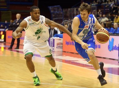 Travis Diener saluta così Sassari