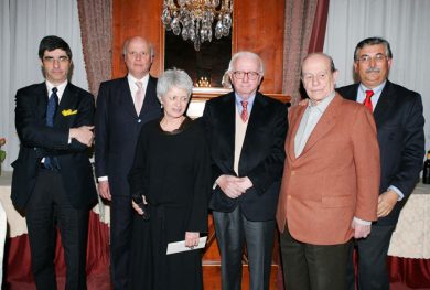 Spinelli e il pollaio snob della sinistra radicale