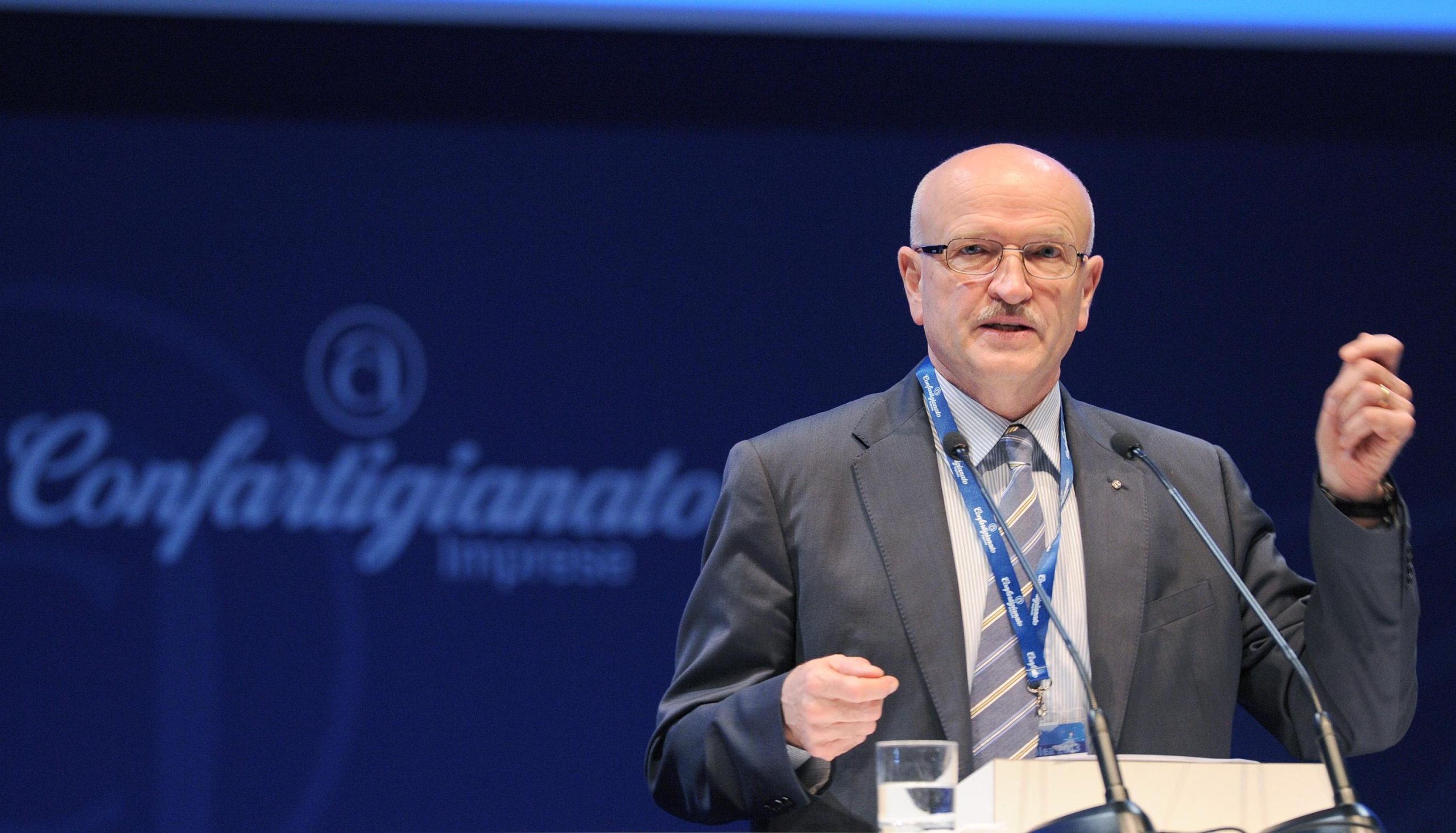 Le 6 richieste di Confartigianato al governo Renzi Le 6 richieste di Confartigianato al governo Renzi