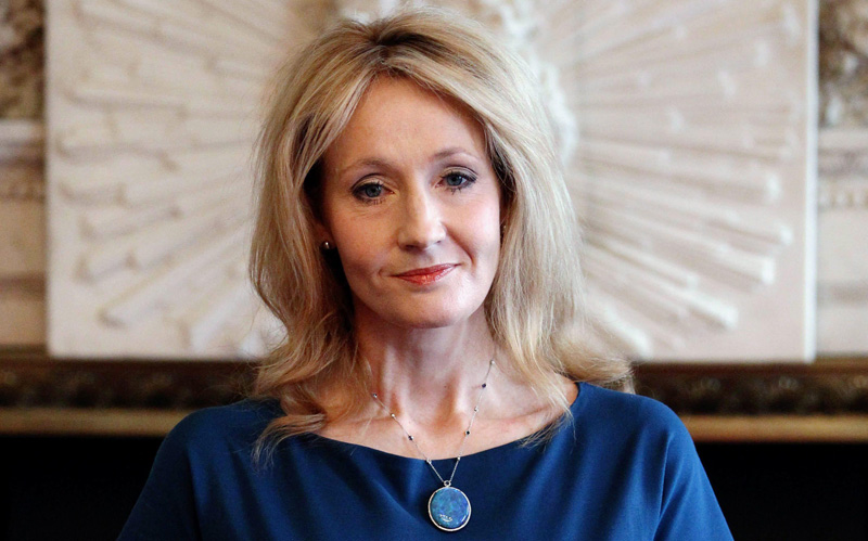 ‘Silkworm’, J. K. Rowling torna al thriller