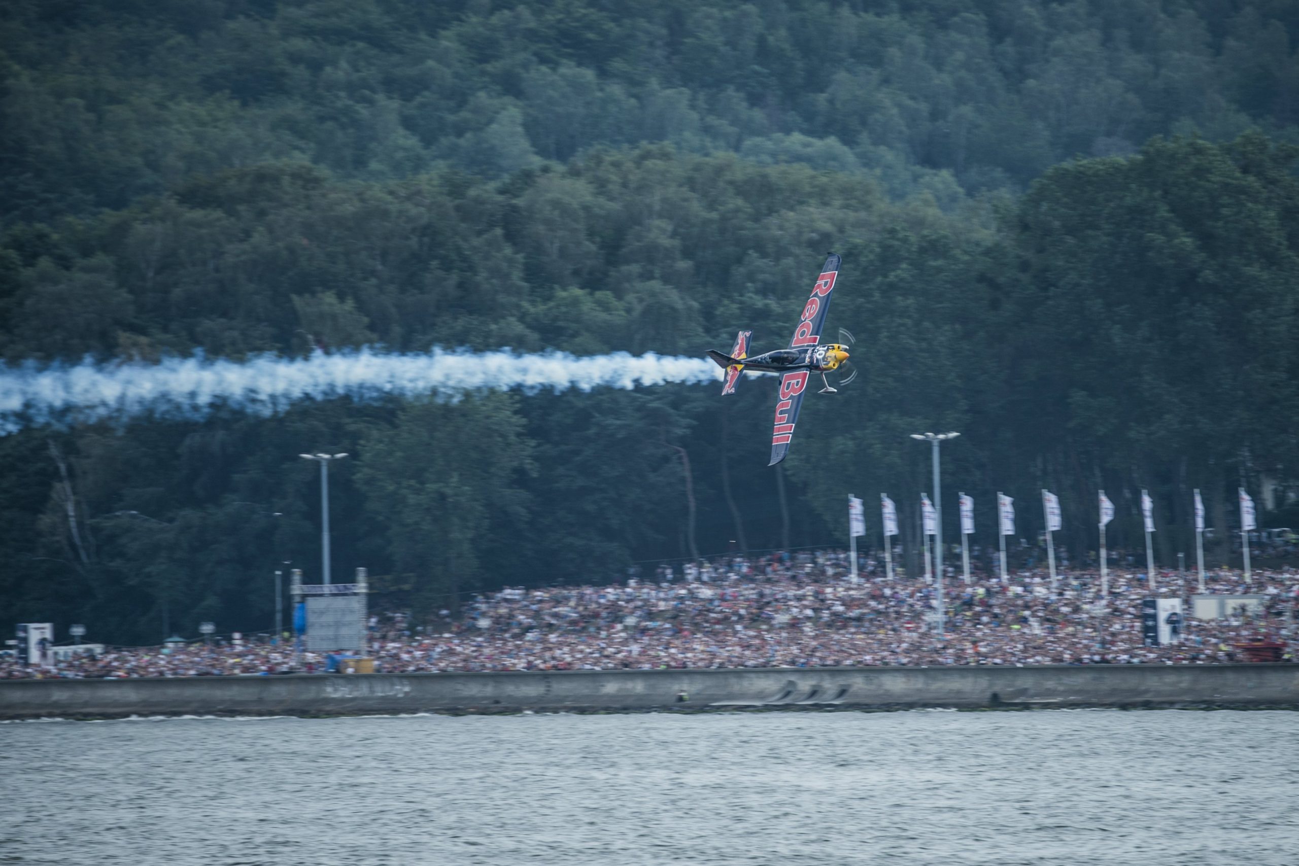 Red Bull Air Race: una folle “corsa” nei cieli di Gdynia