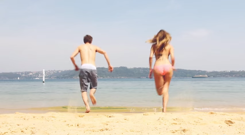 28 ore di viaggio per baciare la fidanzata 28 ore di viaggio per baciare la fidanzata