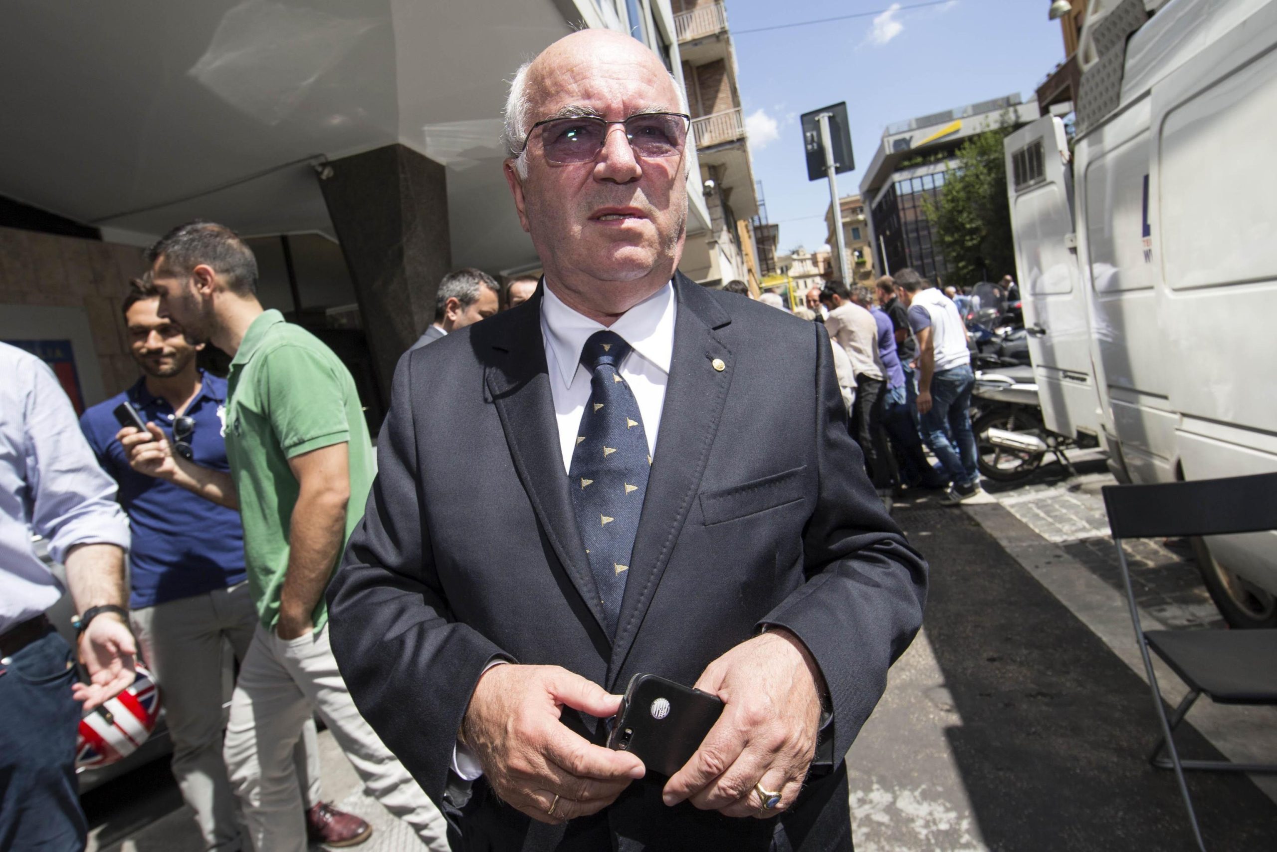 Tavecchio presidente della Figc? No, grazie