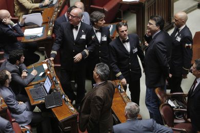 Io, commesso alla Camera, protesto e vi spiego perché