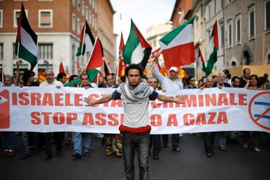 La violenza della guerra e la retorica dei pacifisti