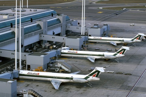 Alitalia, perché le trattative si sono arenate Alitalia, perché le trattative si sono arenate
