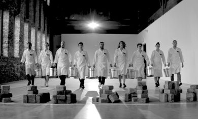 Work Relation 2014: Marina Abramović e adidas interpretano la forza del lavoro di squadra