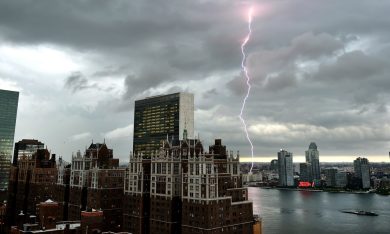 La tempesta di fulmini su New York
