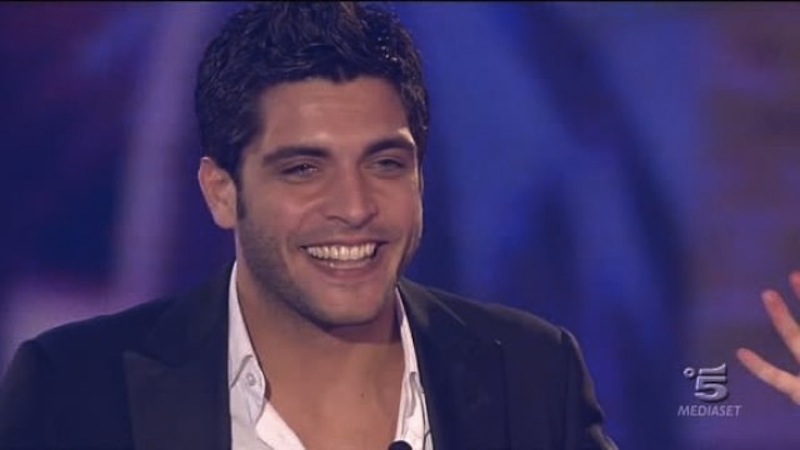 Grande Fratello, Vito Mancini smentisce il tentato suicidio Grande Fratello, Vito Mancini smentisce il tentato suicidio