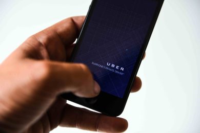 Uber: ecco la strategia segreta per battere la concorrenza