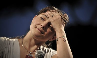 Il bluff di Debora Serracchiani