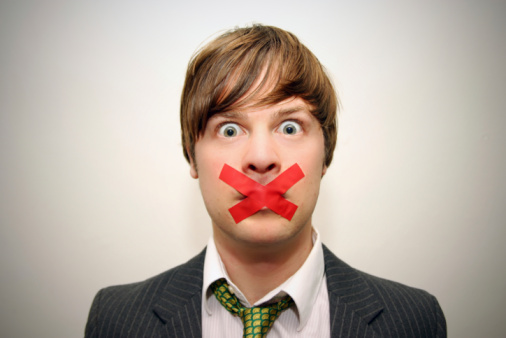 Facebook e Twitter: la spirale del silenzio Facebook e Twitter: la spirale del silenzio