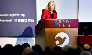 Scuola: riconoscimenti agli insegnanti meritevoli e addio alle supplenze