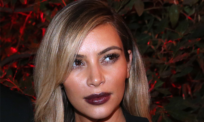 Annunciato ‘Kim Kardashian Selfish’, il libro con i selfie della star Annunciato ‘Kim Kardashian Selfish’, il libro con i selfie della star