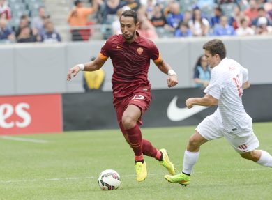 Fumata grigia per Benatia