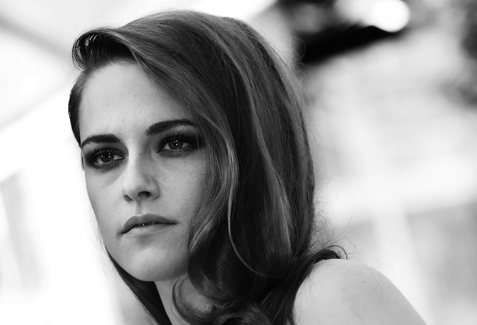 Kristen Stewart: “Non mi vendo ai paparazzi” Kristen Stewart: “Non mi vendo ai paparazzi”