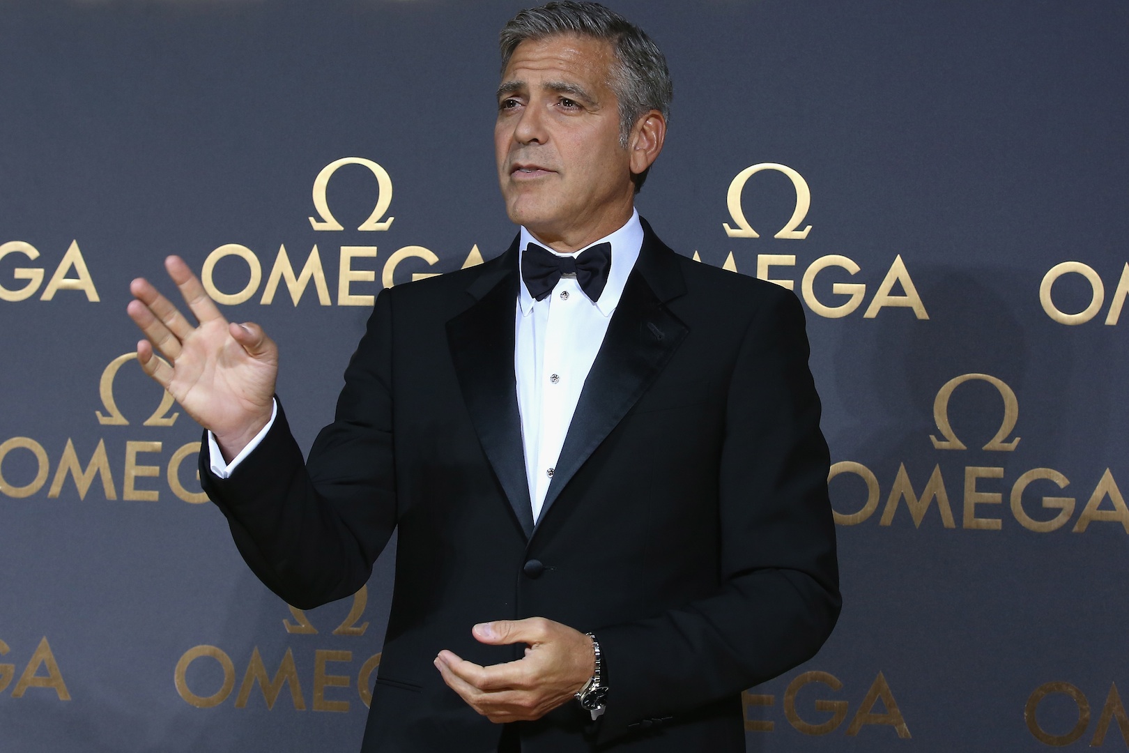 George Clooney e Amal Alamuddin verso le nozze: a Londra pubblicato il “Marriage license” George Clooney e Amal Alamuddin verso le nozze: a Londra pubblicato il “Marriage license”