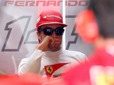 Alonso chiede 100 mln alla Ferrari