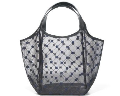 La Milano Bag va a ruba, e lo stilista la elimina