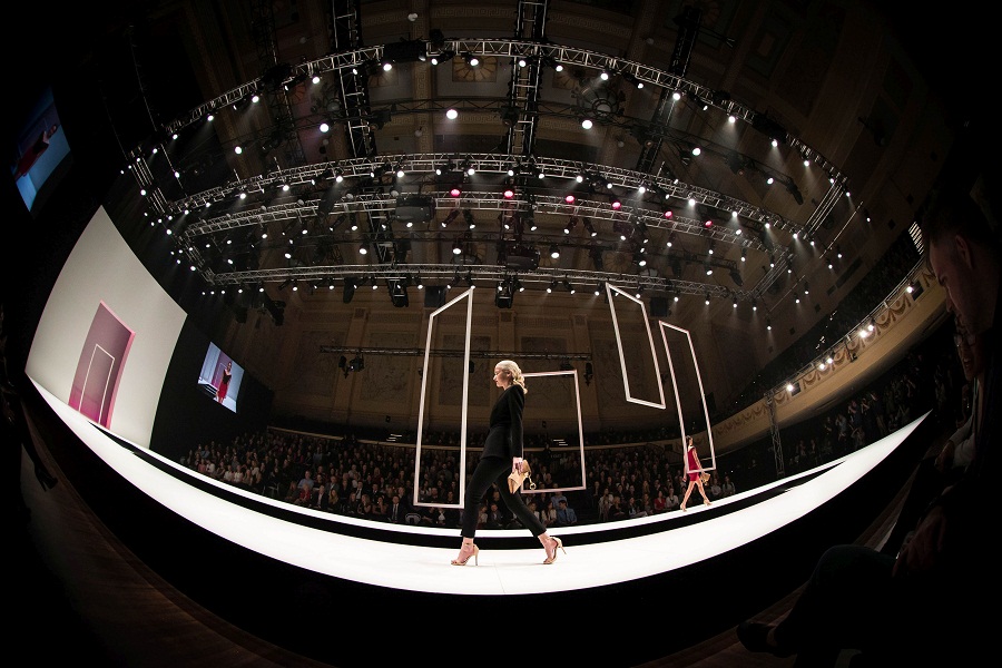 Milan and Melbourne celebrating ten years of friendship Milan and Melbourne celebrating ten years of friendship