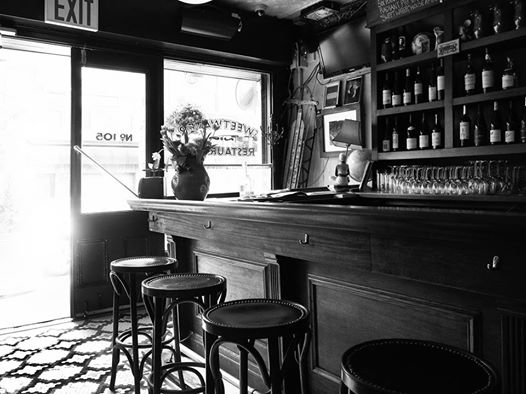 New York, il ristorante dove si cena col fantasma (“vero”) New York, il ristorante dove si cena col fantasma (“vero”)