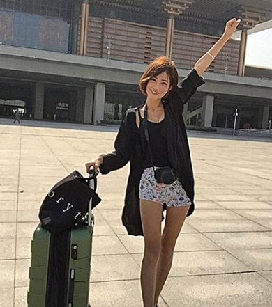 Ju Peng, la ragazza cinese che scambia sesso con ospitalità