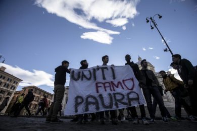 Sciopero di treni, aerei, mezzi e servizi pubblici