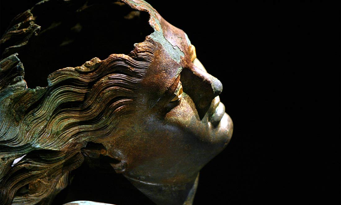 Satiro danzante e il balletto di inadempienze siciliane Satiro danzante e il balletto di inadempienze siciliane