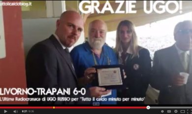 Va in pensione: radiocronista Rai piange in diretta – video