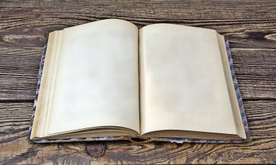 Il libro in crisi anche se cerca di trasformarsi