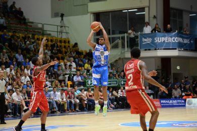 La Supercoppa e quegli spettatori in meno anche a Sassari