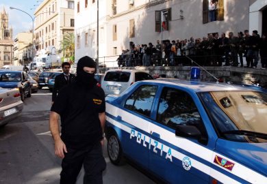 Mafia, come ti scovo il boss. Le indagini tra Internet e “pizzini”