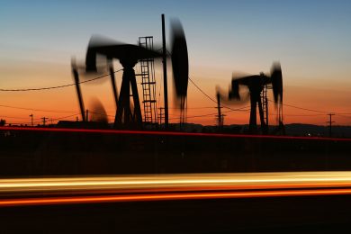 Petrolio, così l’Opec fa la guerra a Usa e Urss