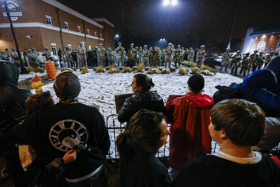 Dilaga negli Usa la protesta per il caso Ferguson Dilaga negli Usa la protesta per il caso Ferguson