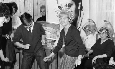 125 anni fa il primo jukebox: foto d’epoca