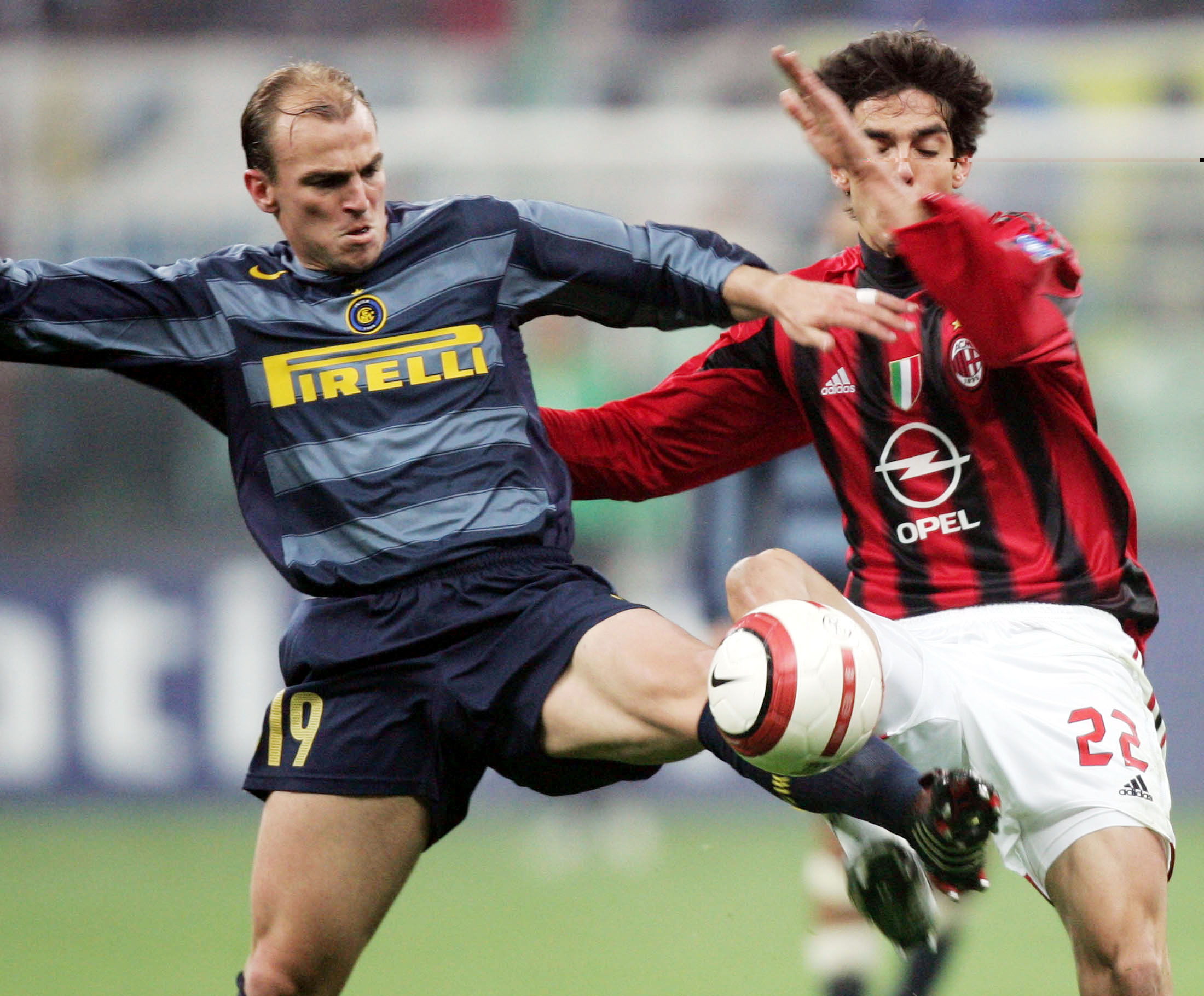 Facce da derby: Milan – Inter nei ritratti dei suoi protagonisti Facce da derby: Milan – Inter nei ritratti dei suoi protagonisti