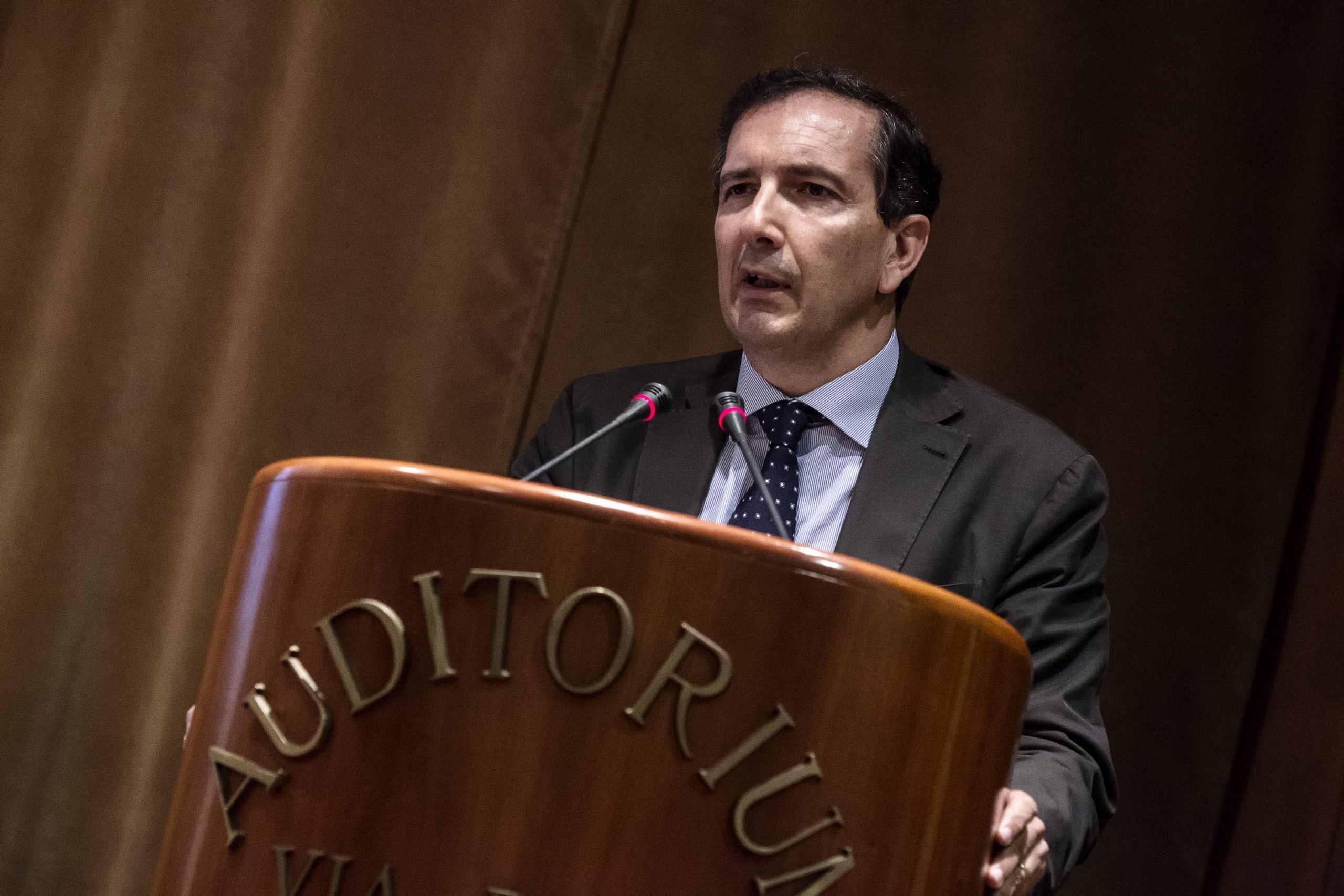 La Rai, i tagli negati e il grande male che si chiama politica La Rai, i tagli negati e il grande male che si chiama politica