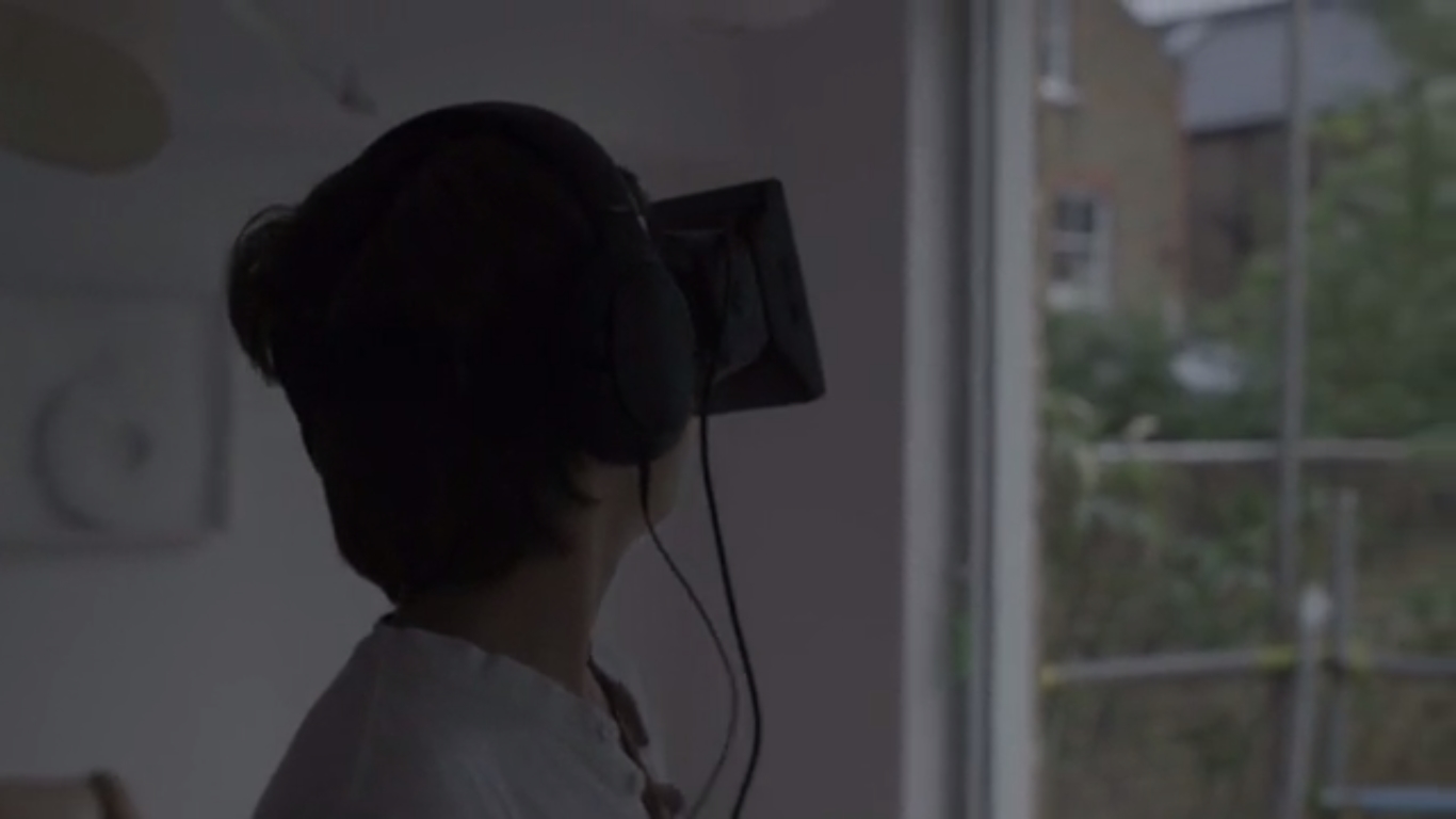 L’uomo che vuole passare 28 giorni nella realtà virtuale L’uomo che vuole passare 28 giorni nella realtà virtuale