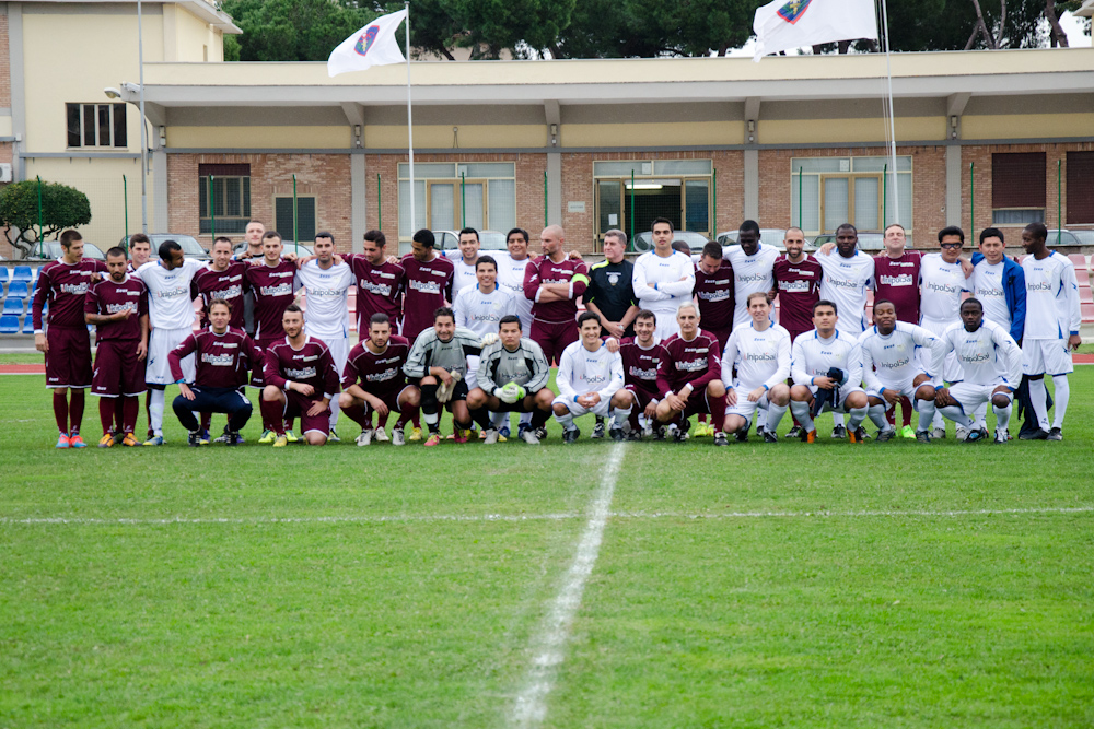 “Un altro calcio è possibile”, la lezione della squadra dei preti “Un altro calcio è possibile”, la lezione della squadra dei preti