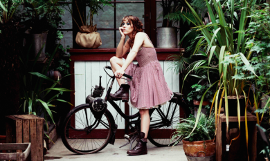 Zaz: la magia di Parigi nel nuovo album – L’intervista