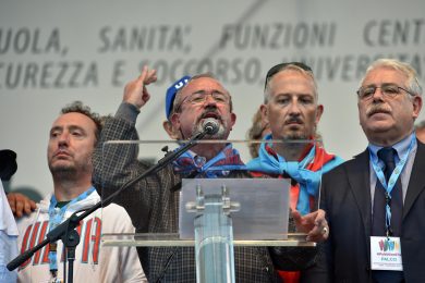 Chi è Carmelo Barbagallo, nuovo segretario Uil