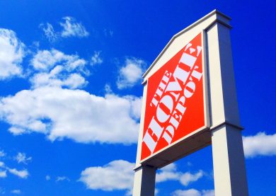 Colpo hacker: 53 milioni di indirizzi email rubati alla Home Depot