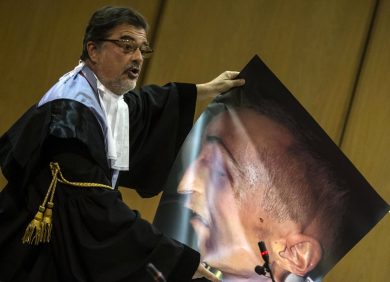 Caso Cucchi, forse si va avanti