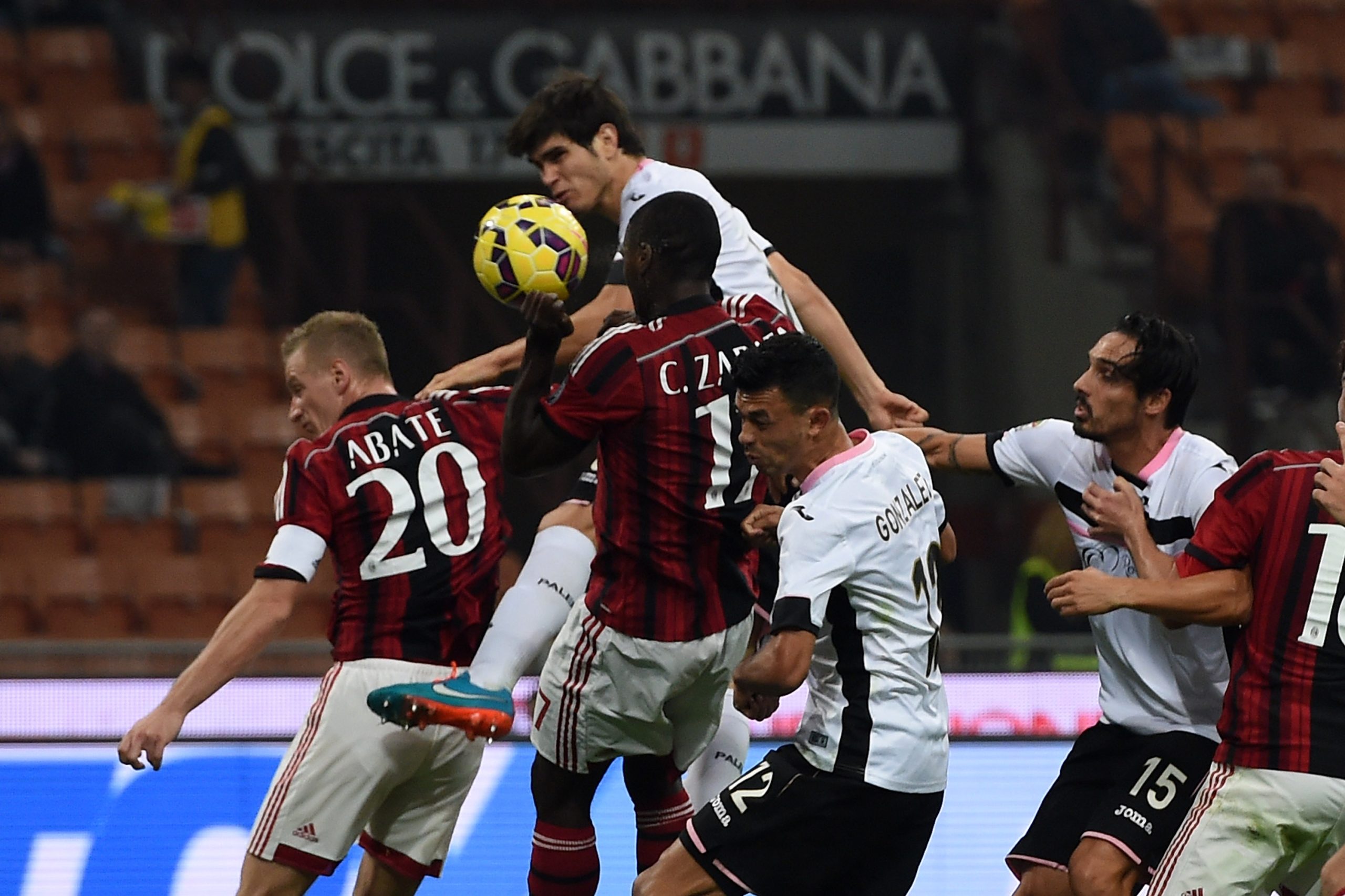 10a Serie A: Zapata e Palacio da incubo, crisi per Milan e Inter