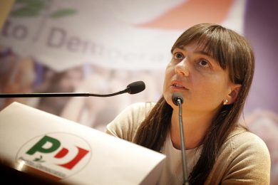 Serracchiani, perché 6 addetti di segreteria?